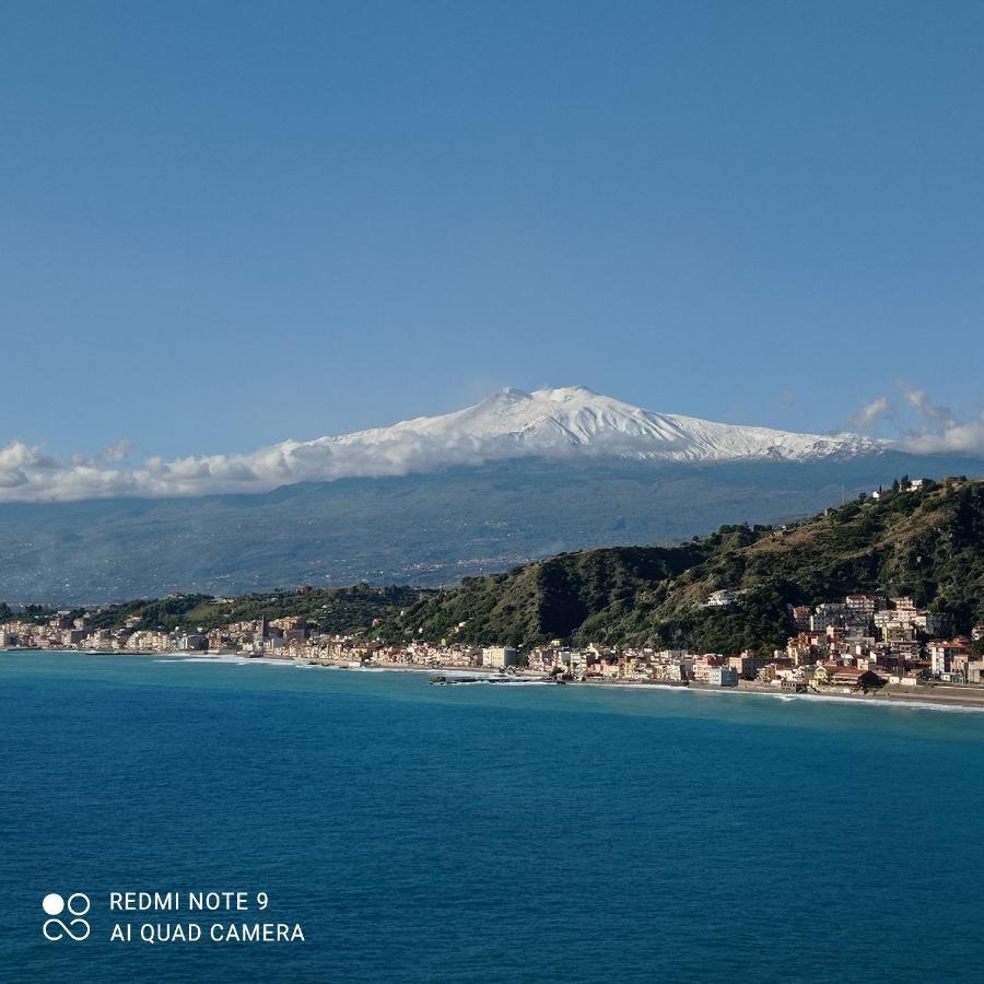 Casa Peppino Διαμέρισμα Letojanni Εξωτερικό φωτογραφία